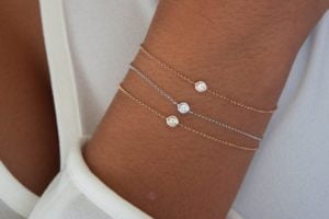 Add to your collection of solitaires with stunning solitaire bracelets!