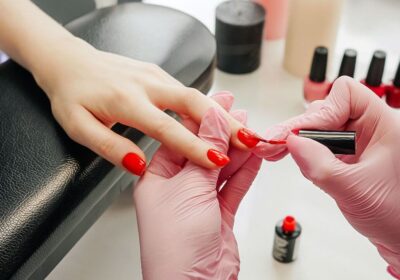 Guide to Manicure Services – Everything You Need to Know
