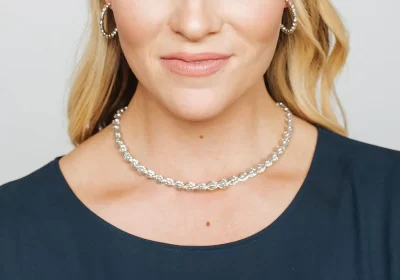 Ideas to style silver chain jewelry