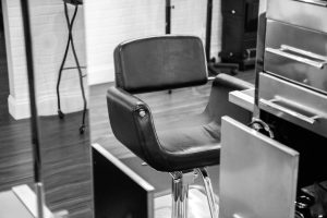 How a Salon Dryer Chair Impacts Client Experience and Retention